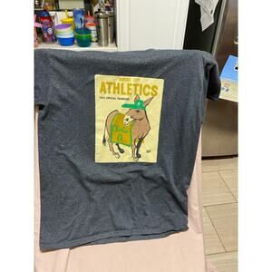 Kansas City Athletics 1965 Official Yearbook Shirt Size Medium